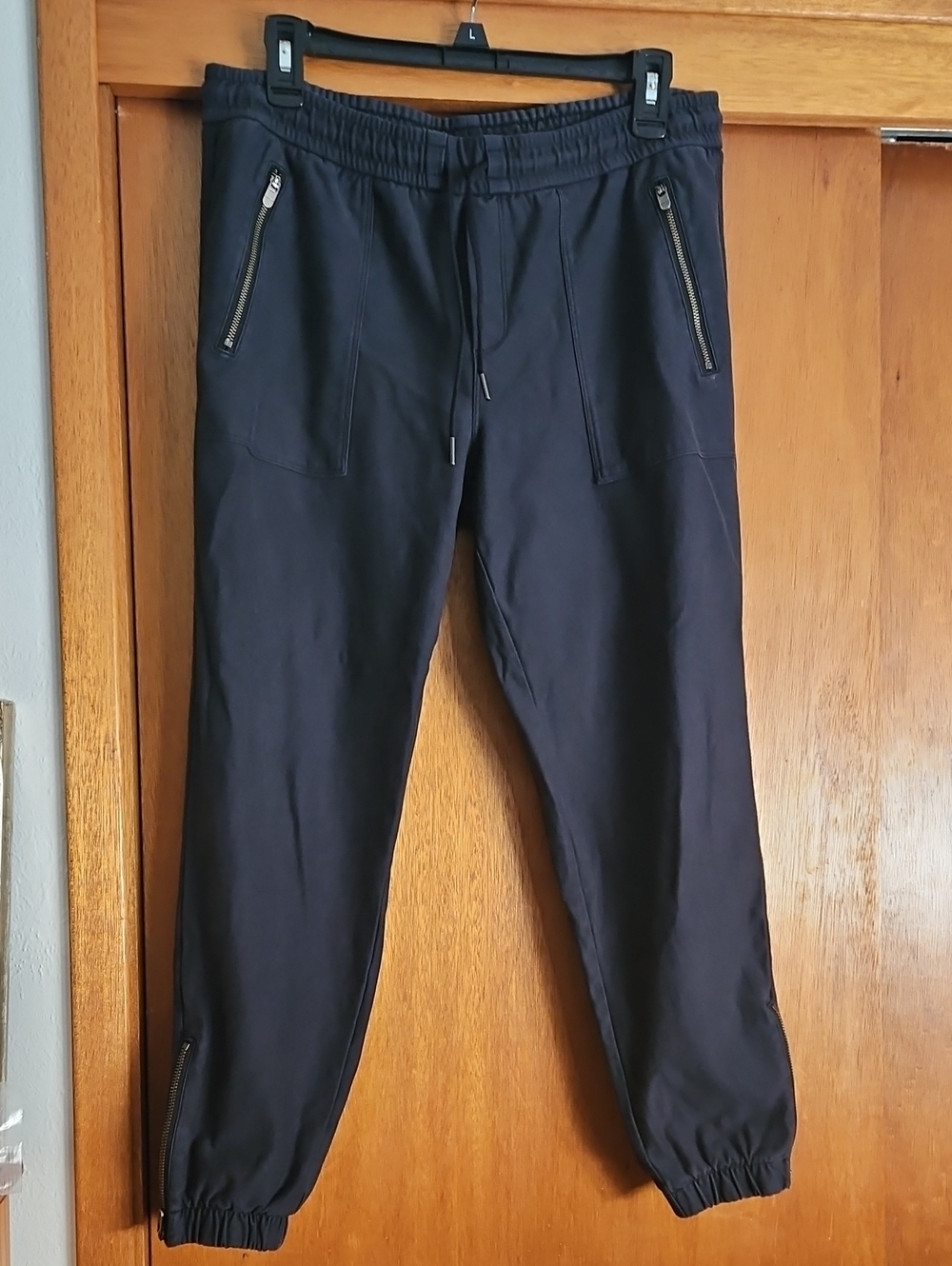 Athleta Joggers Sz 8P